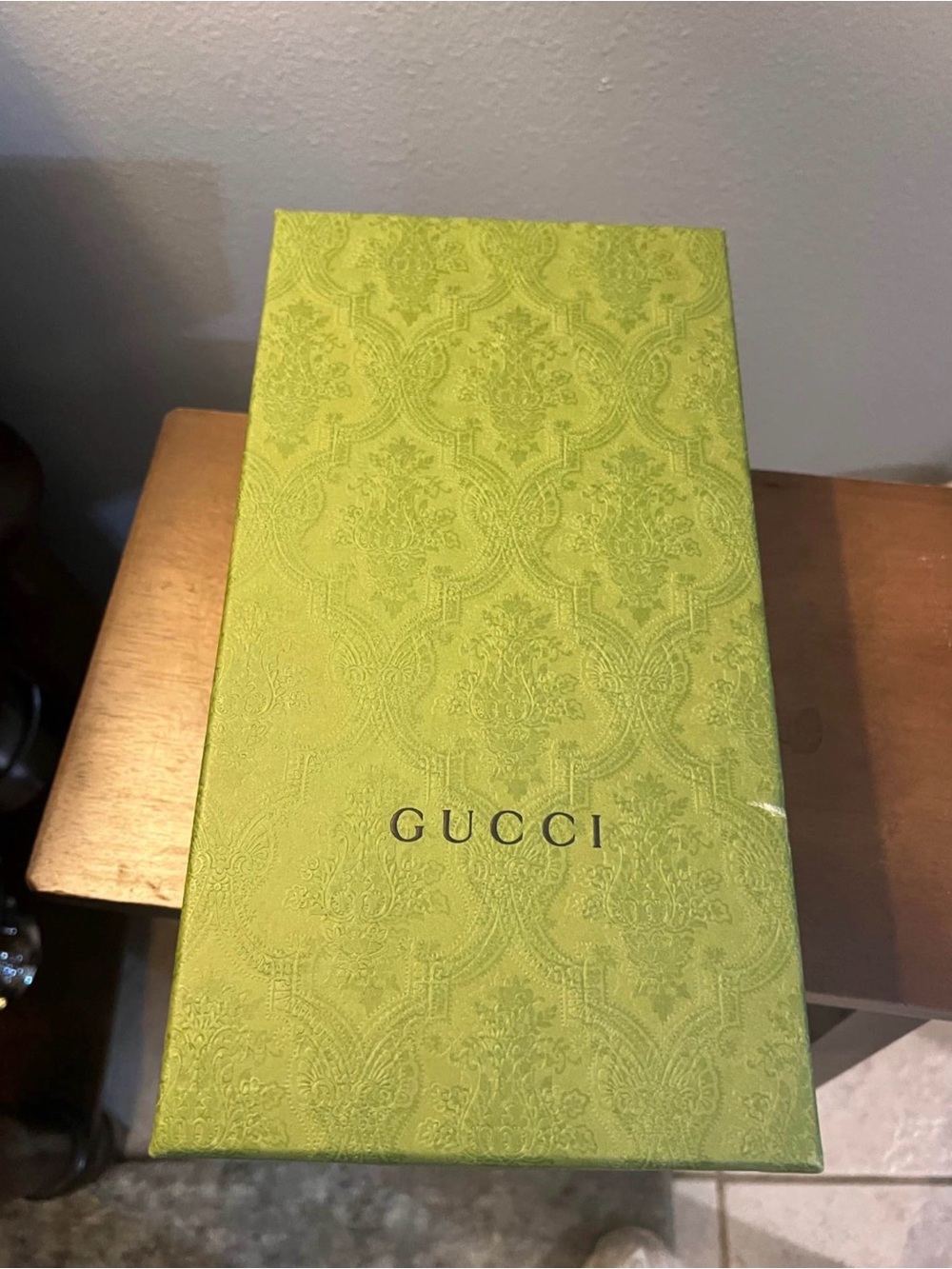Gucci 💚Red Velvet GG Logo Slide Mules with Bow Detail💚Like New Condition - Picture 5 of 6